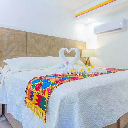 Hotel Paradise Suites イスラ・ムヘーレス エクステリア 写真