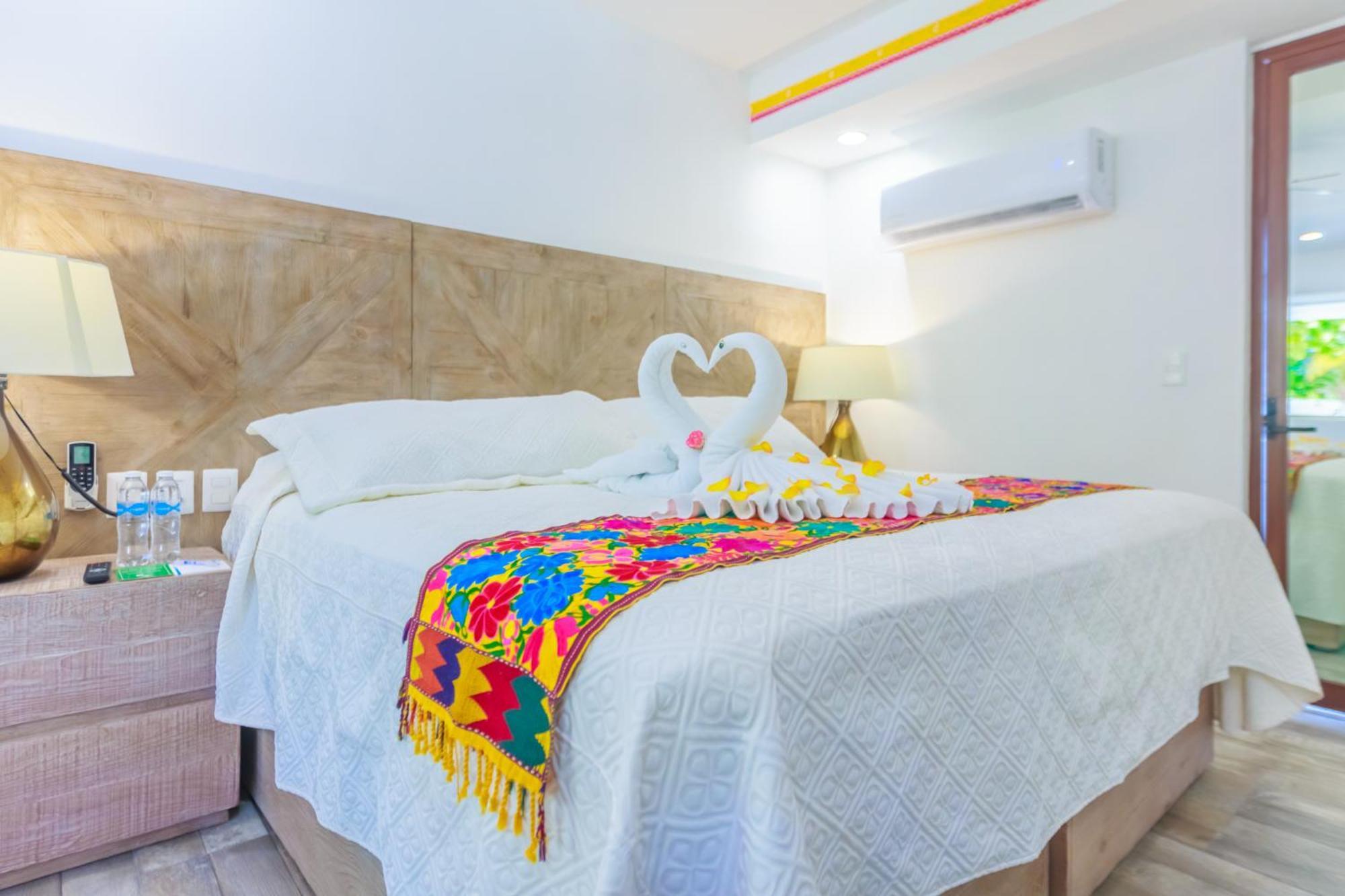 Hotel Paradise Suites イスラ・ムヘーレス エクステリア 写真